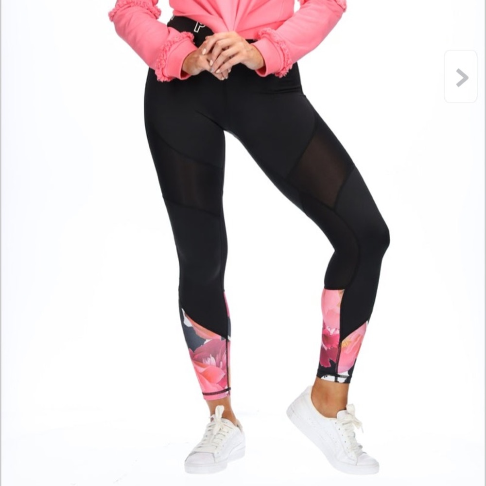 PIA Leggings